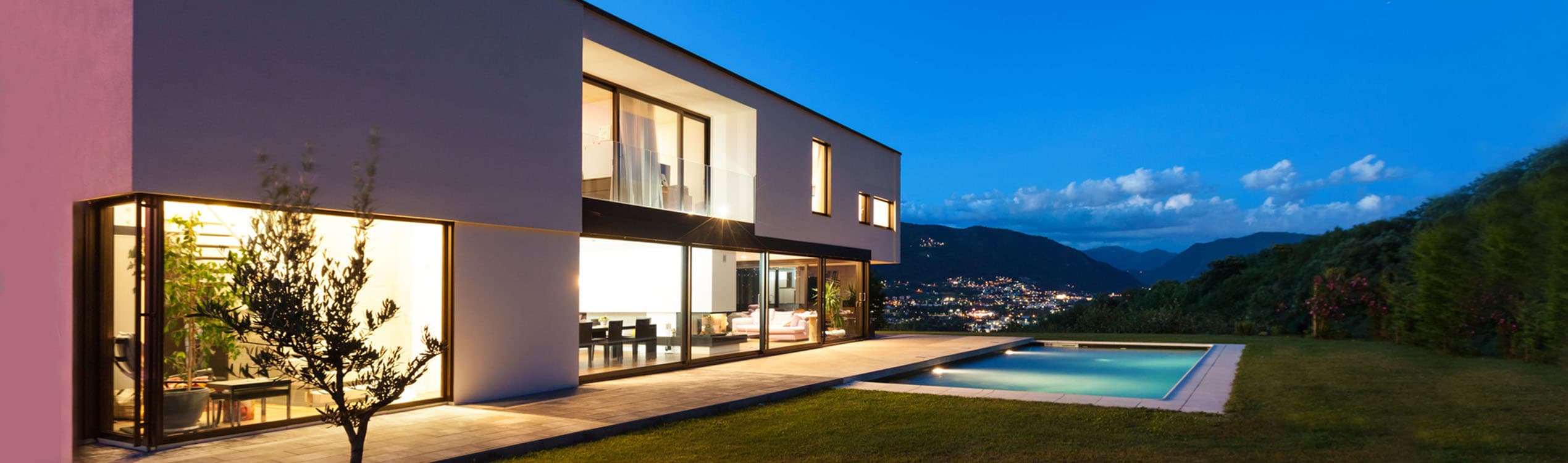 𝙋𝙍𝙊𝙋𝙀𝙍𝙏𝙔 𝘽𝙞𝙪𝙧𝙤 𝙃𝙖𝙣𝙙𝙡𝙪 𝙉𝙞𝙚𝙧𝙪𝙘𝙝𝙤𝙢𝙤𝙨́𝙘𝙞𝙖𝙢𝙞 - Nowy Sącz