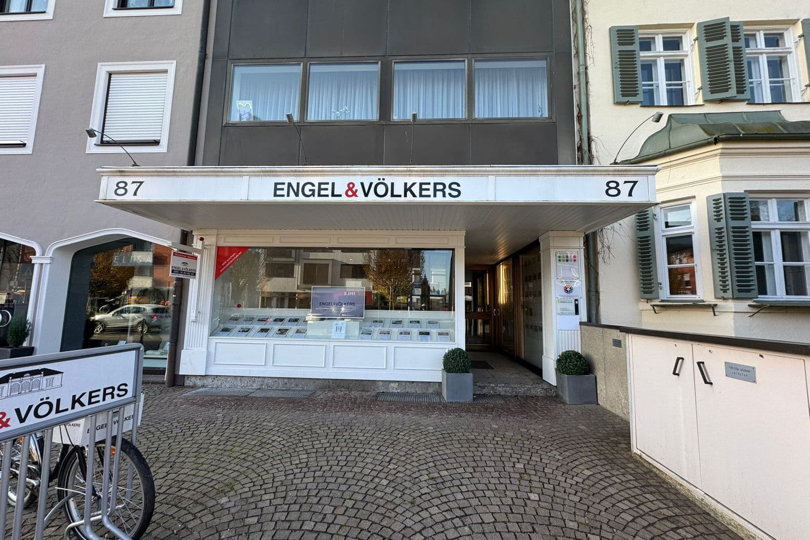 Engel & Völkers Immobilien Münchner Westen GmbH - München Nymphenburg - München